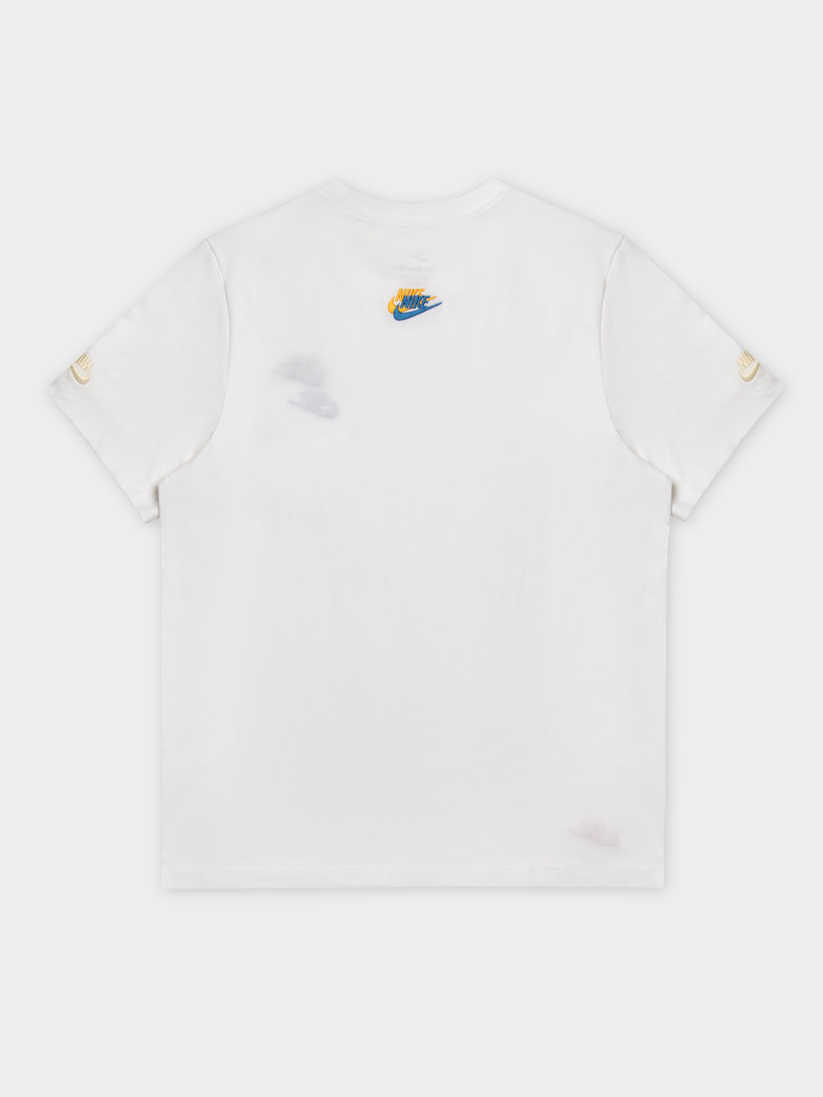 Nike NSW Club Essentials T-Shirt | White