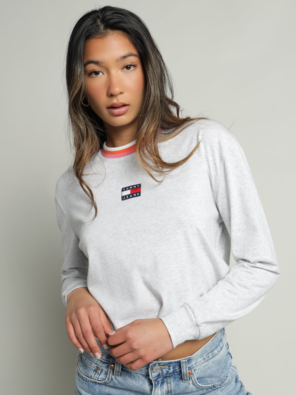 Tommy Hilfiger Boxy Cropped Ringer Long Sleeve T-Shirt | Silver Grey