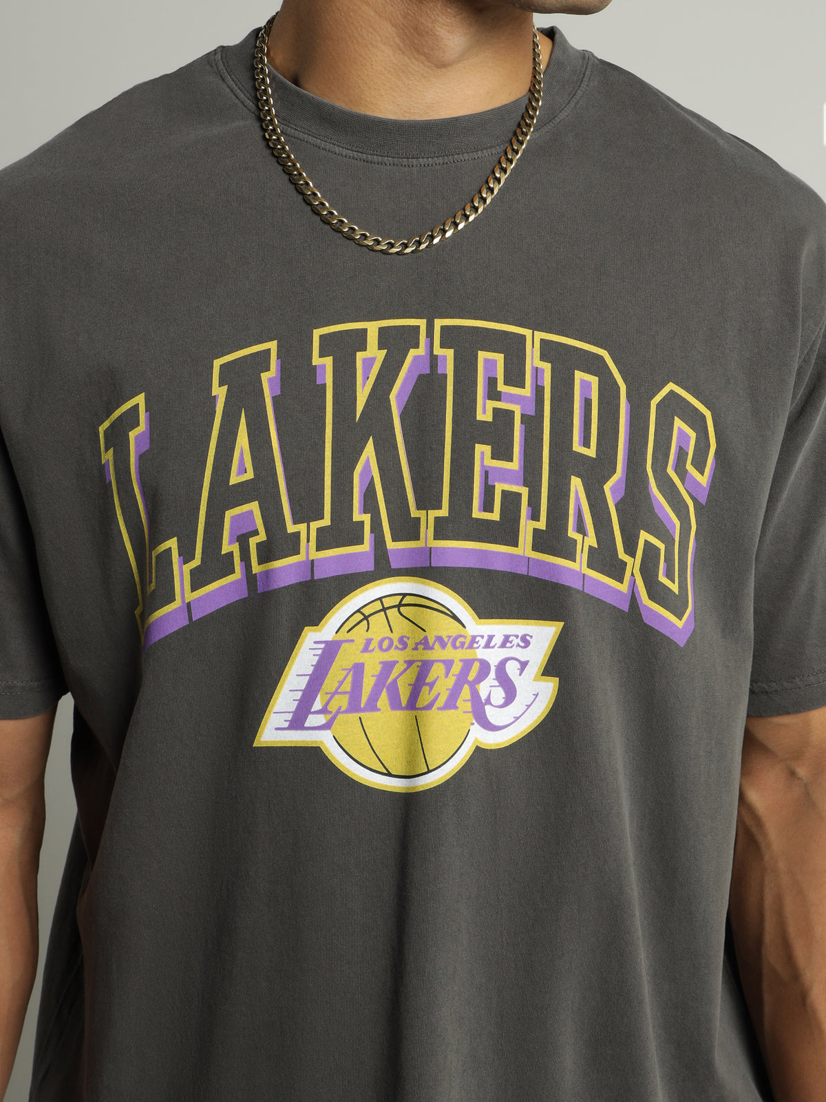 LA Lakers T-Shirt in Faded Black