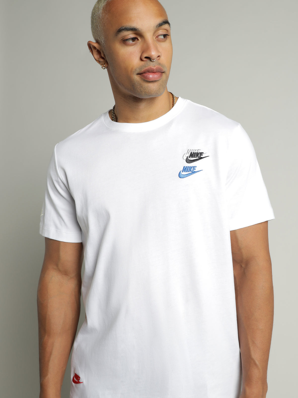 Nike NSW Club Essentials T-Shirt | White