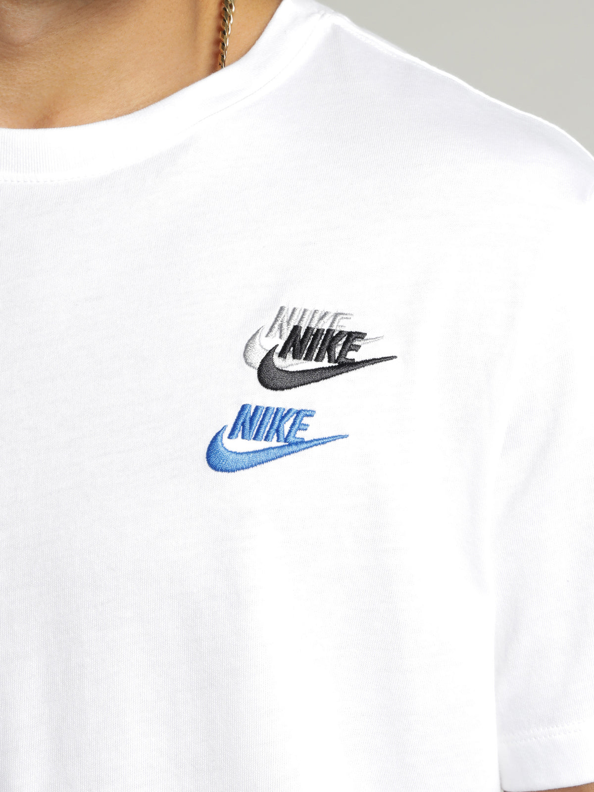 Nike NSW Club Essentials T-Shirt | White