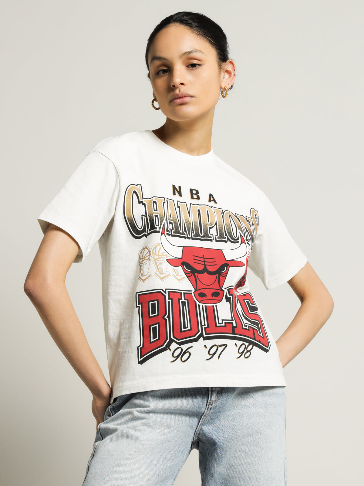 NBA Champs Chicago Bulls T-Shirt in Vintage White