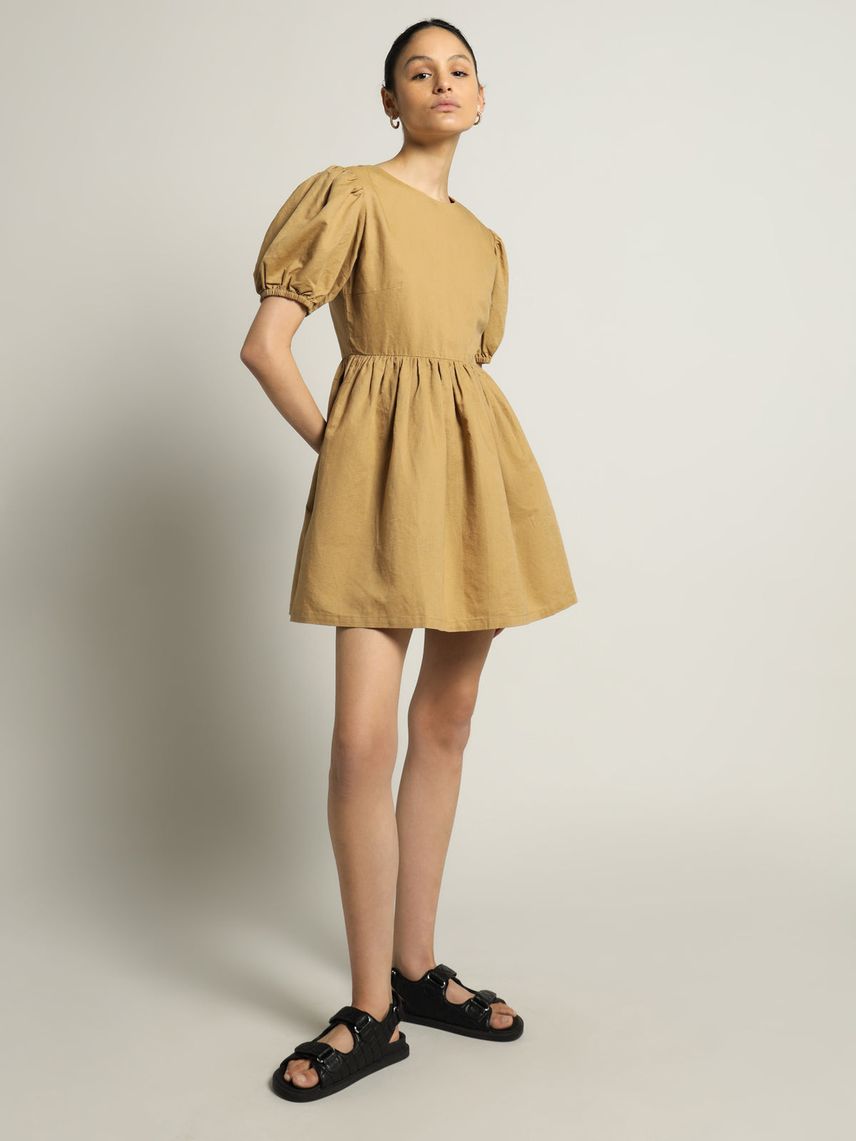 Nima Linen Mini Dress in Oak