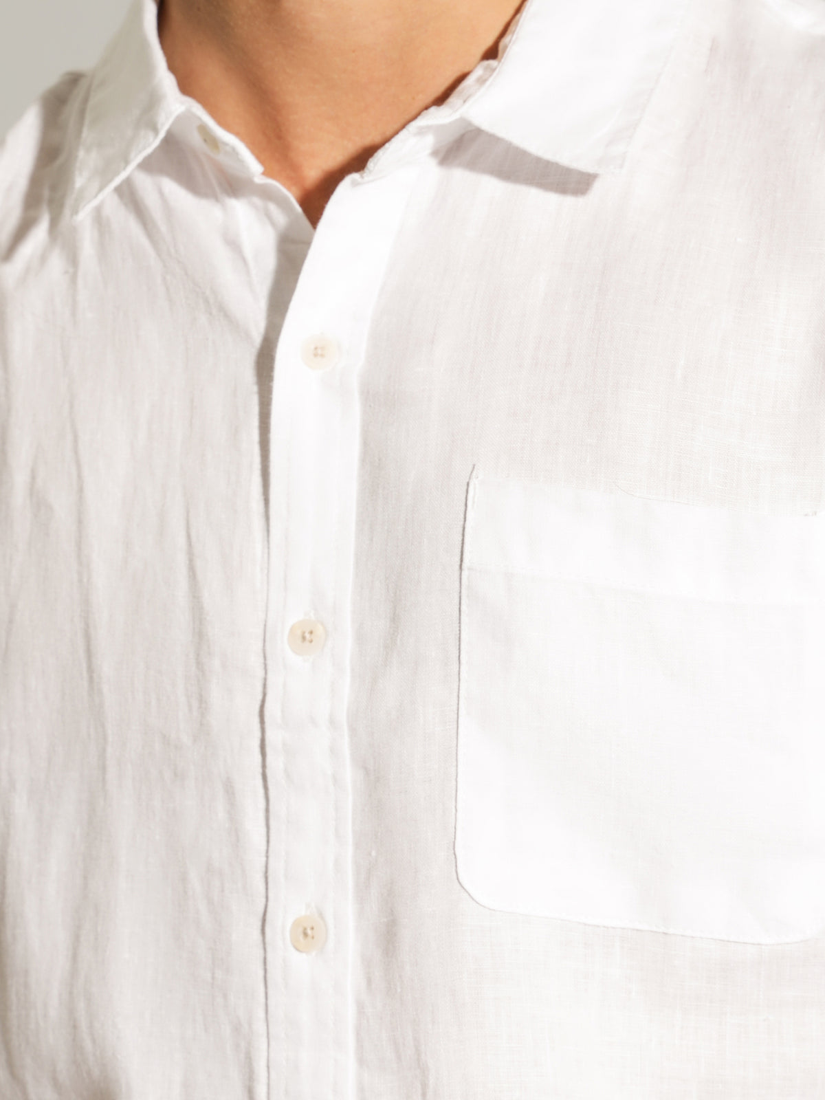 Nero Linen Shirt in White