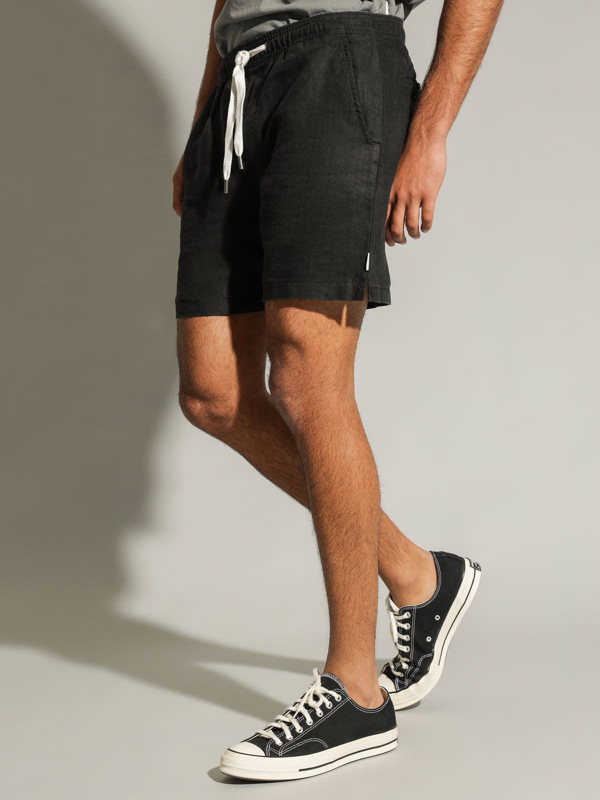 Article One Nero Linen Shorts | Black