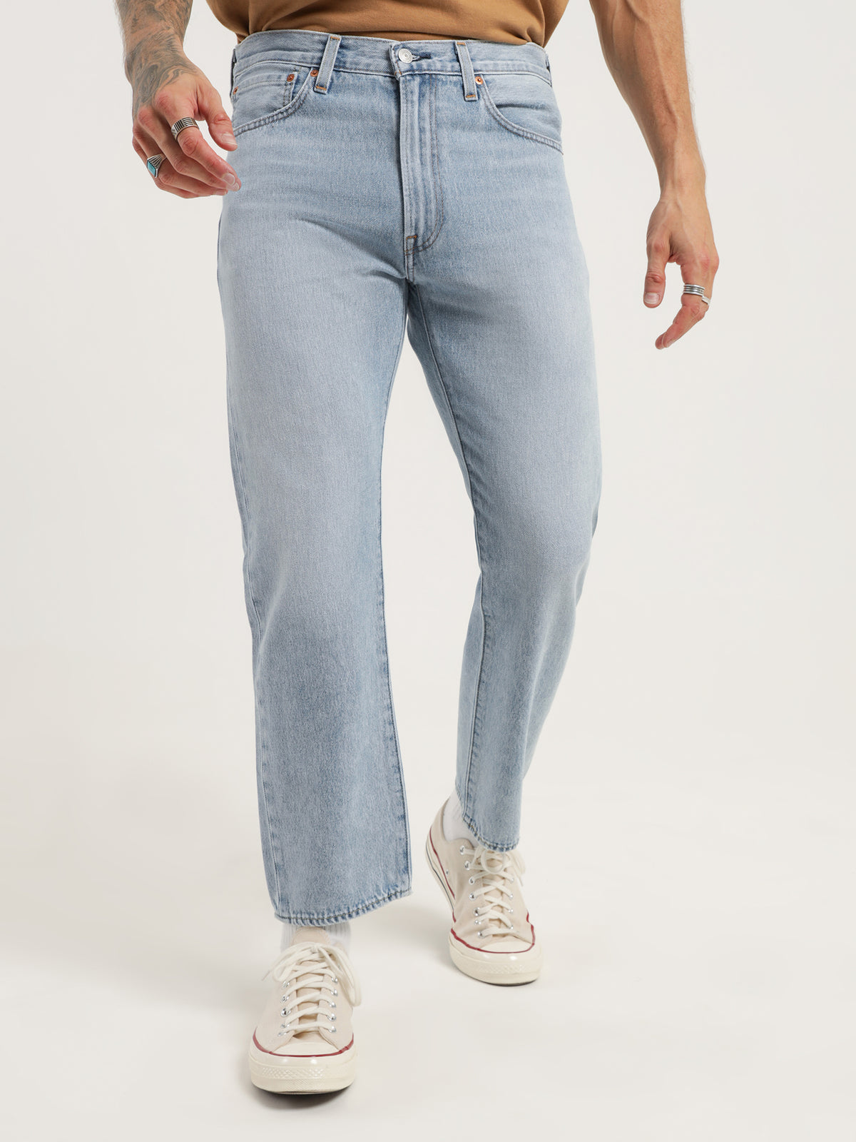 551Z Authentic Straight Leg Jeans in Dream Stone