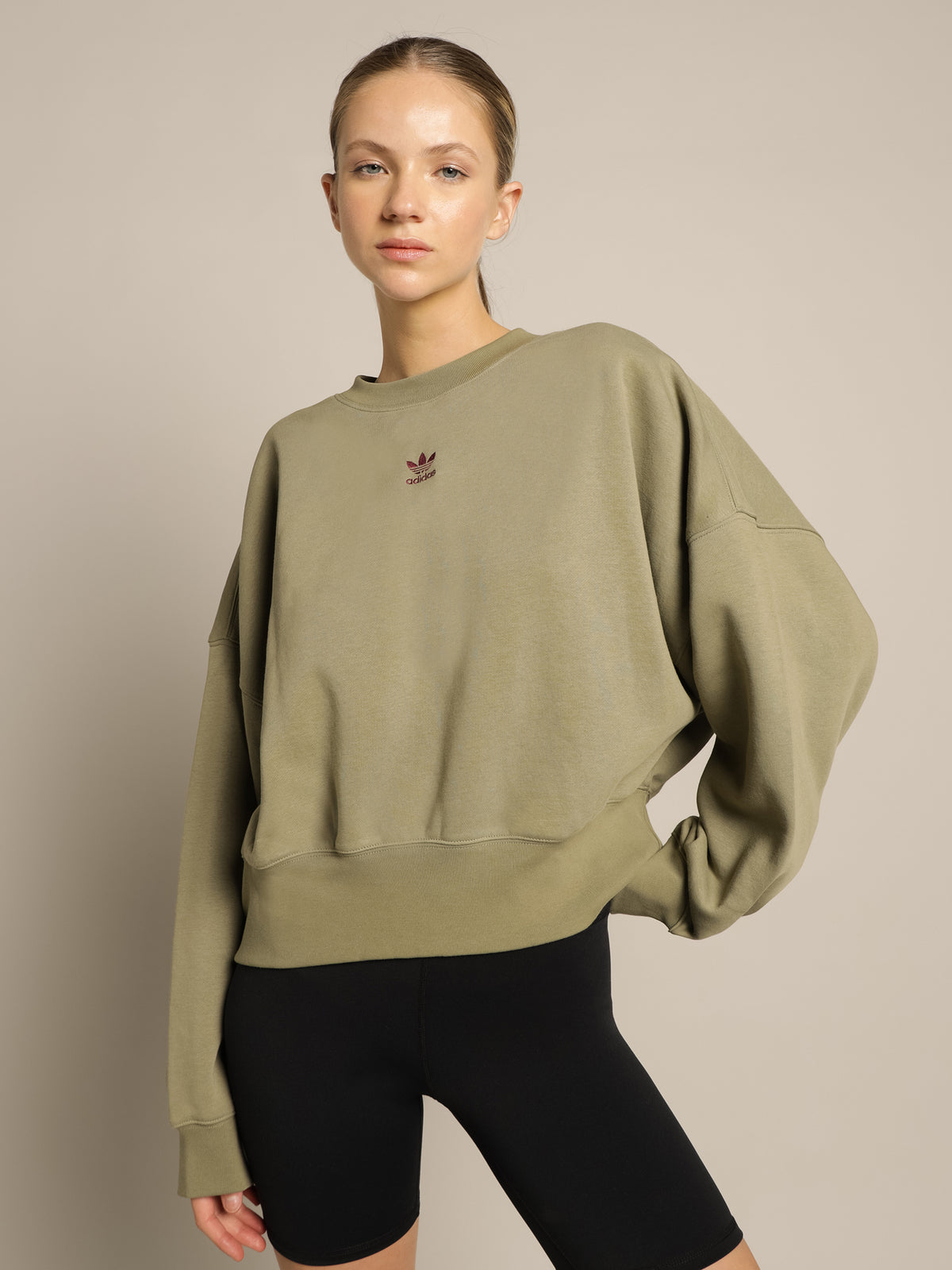 Originals Essentials Fleece Sweatshirt in Orbit Green