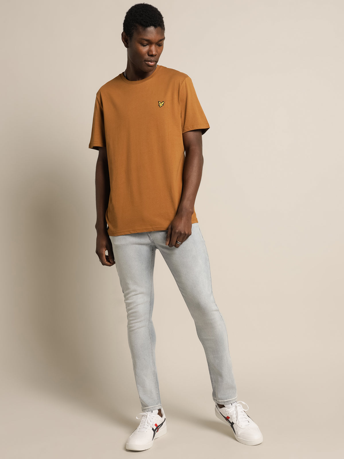 Plain T-Shirt in Brown