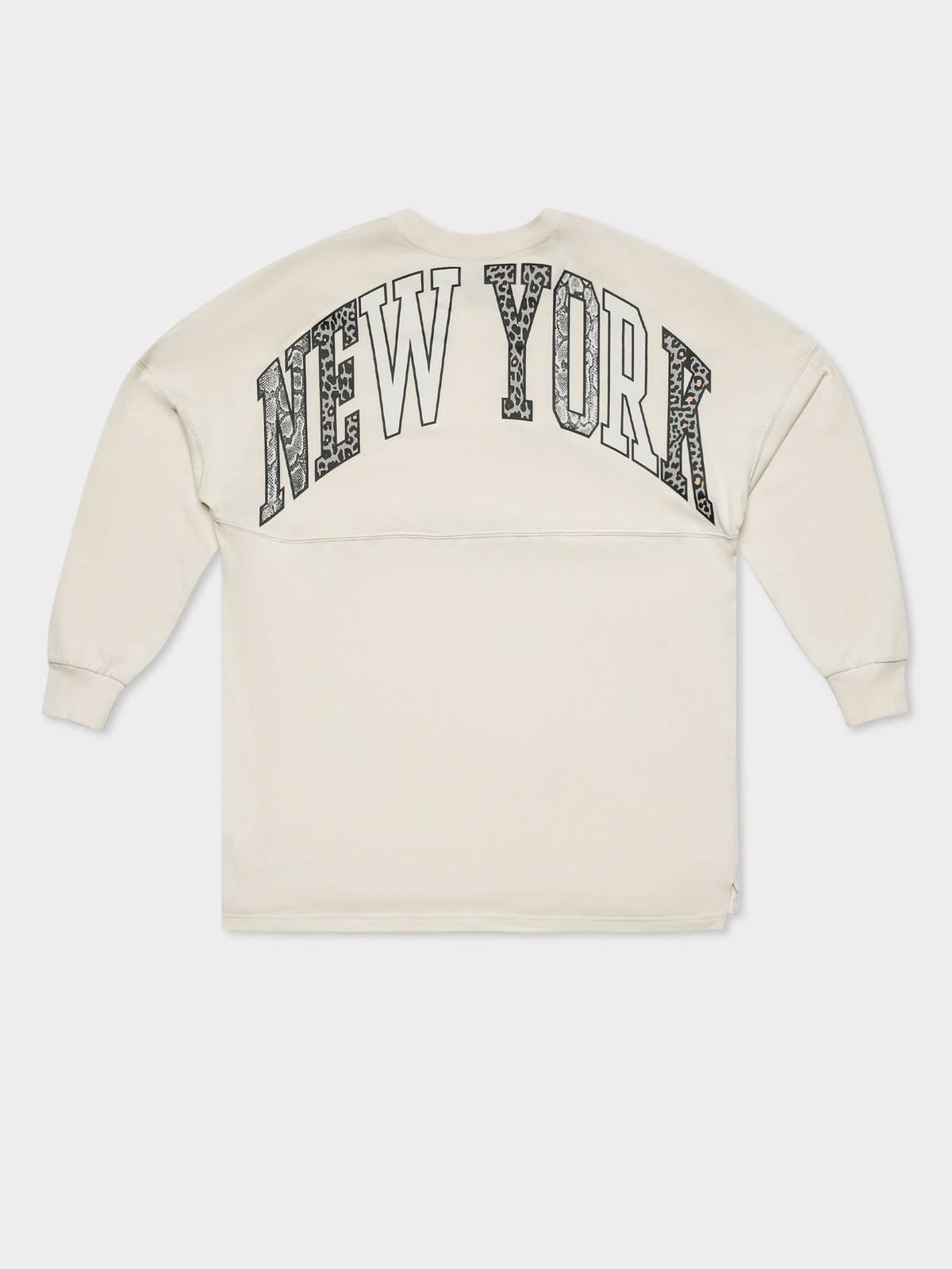 NY Yankees Long Sleeve Animal T-Shirt in White Sand
