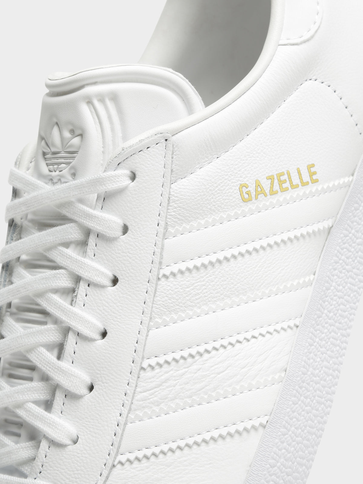 Unisex Gazelle Sneakers in White