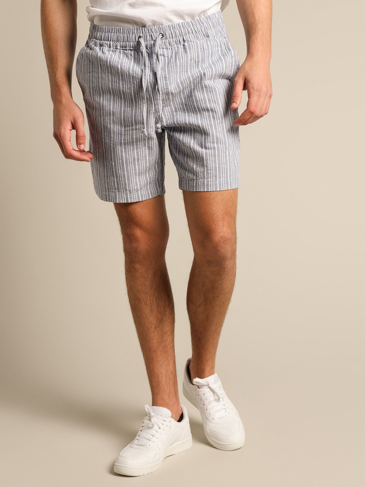Riviera Linen Stripe Shorts in Blue