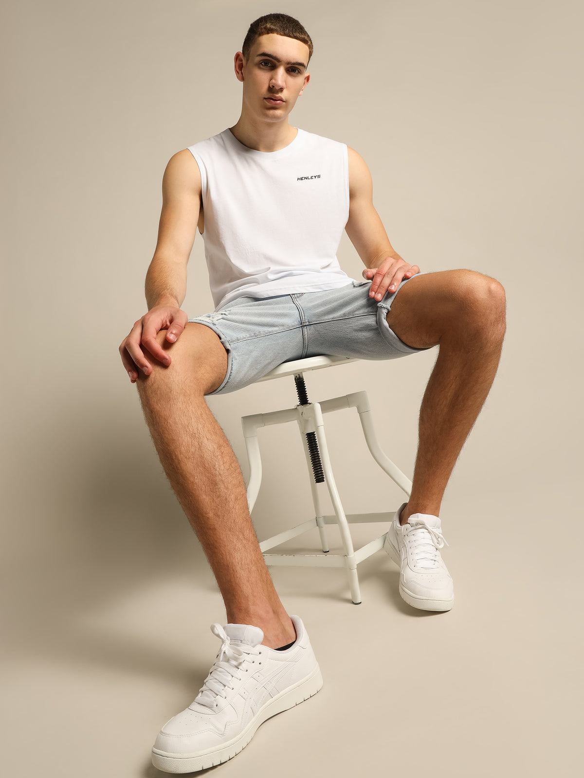 Henleys Vice Muscle Shirt | White