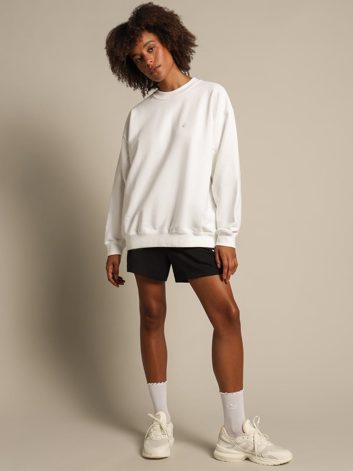 Adicolor Oversized Sweatshirt in White