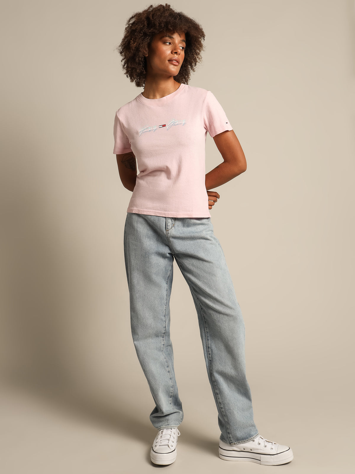 Linear Logo T-Shirt in Romantic Pink