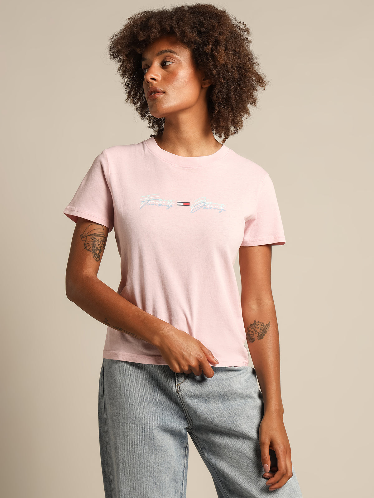 Linear Logo T-Shirt in Romantic Pink