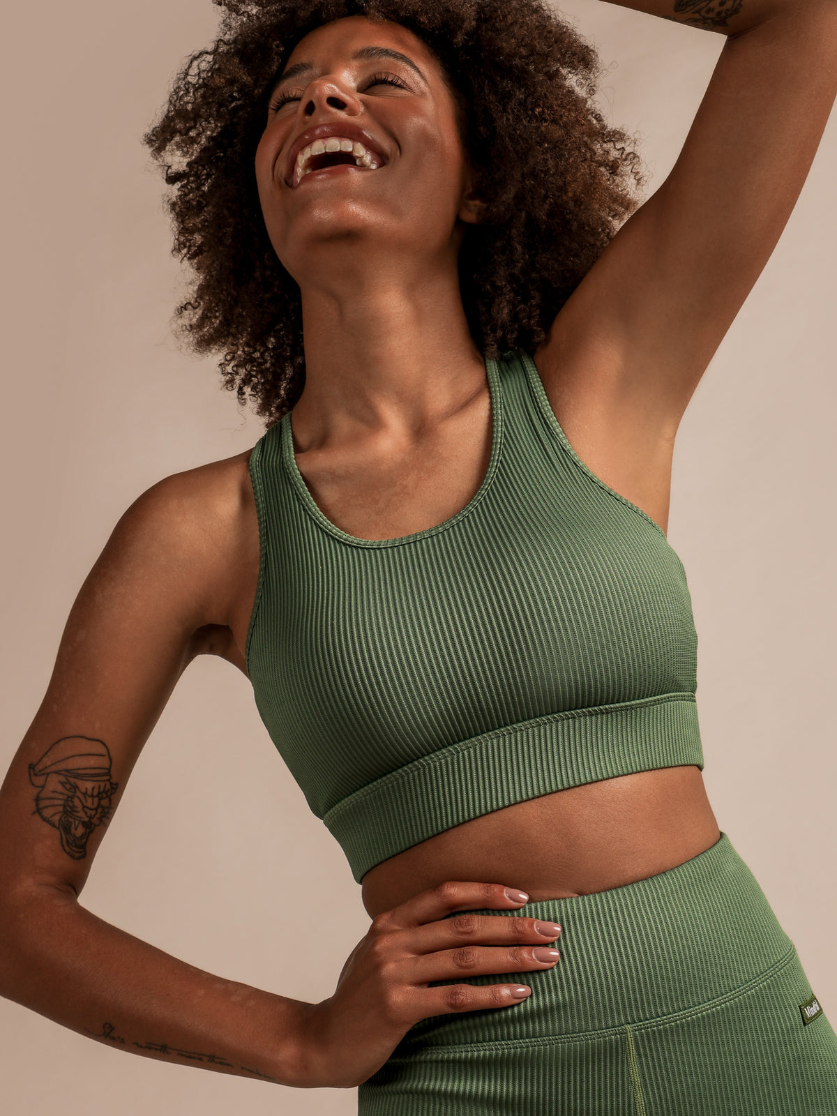 Ribbed Active Crop in Green