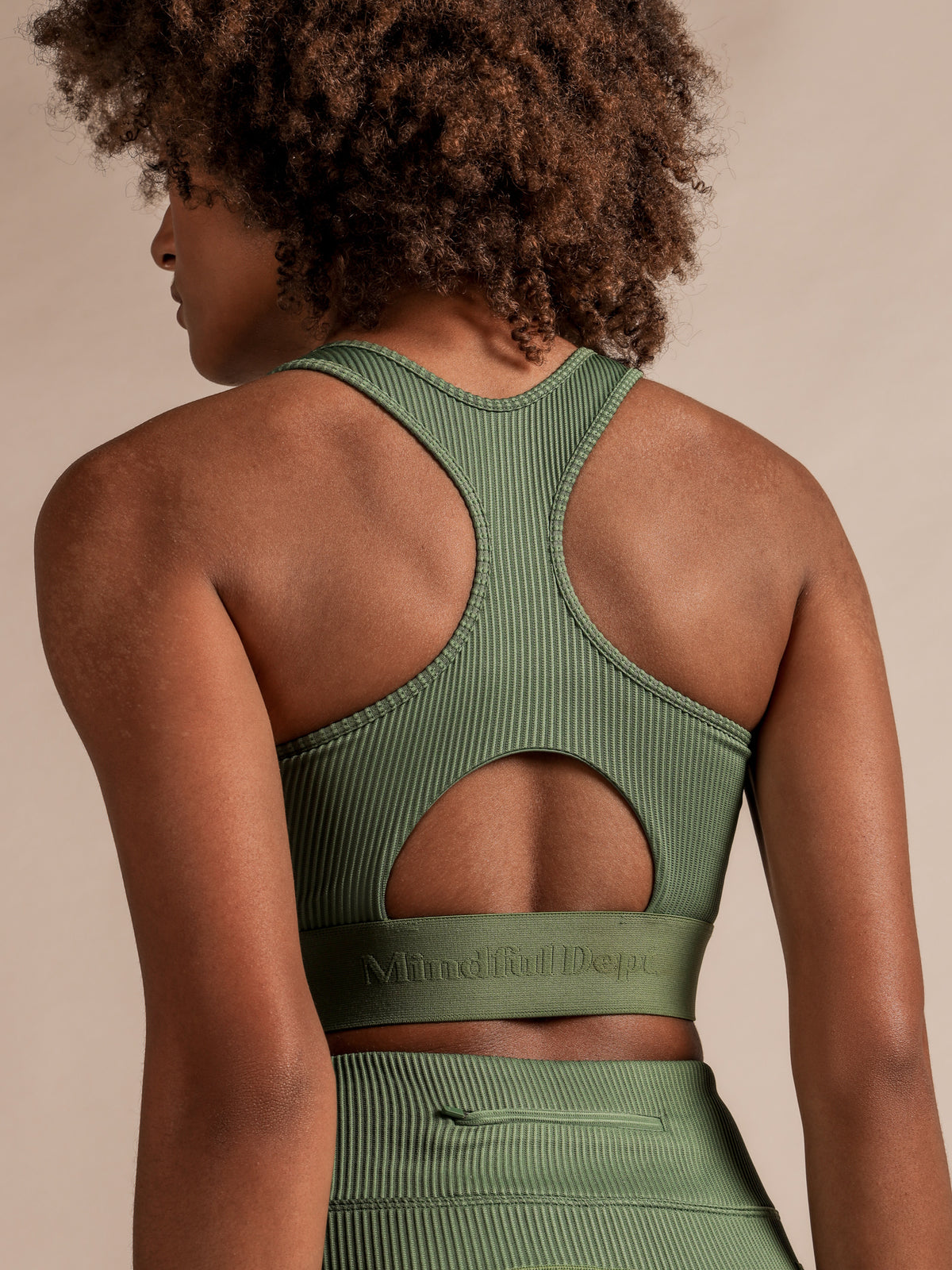 Ribbed Active Crop in Green
