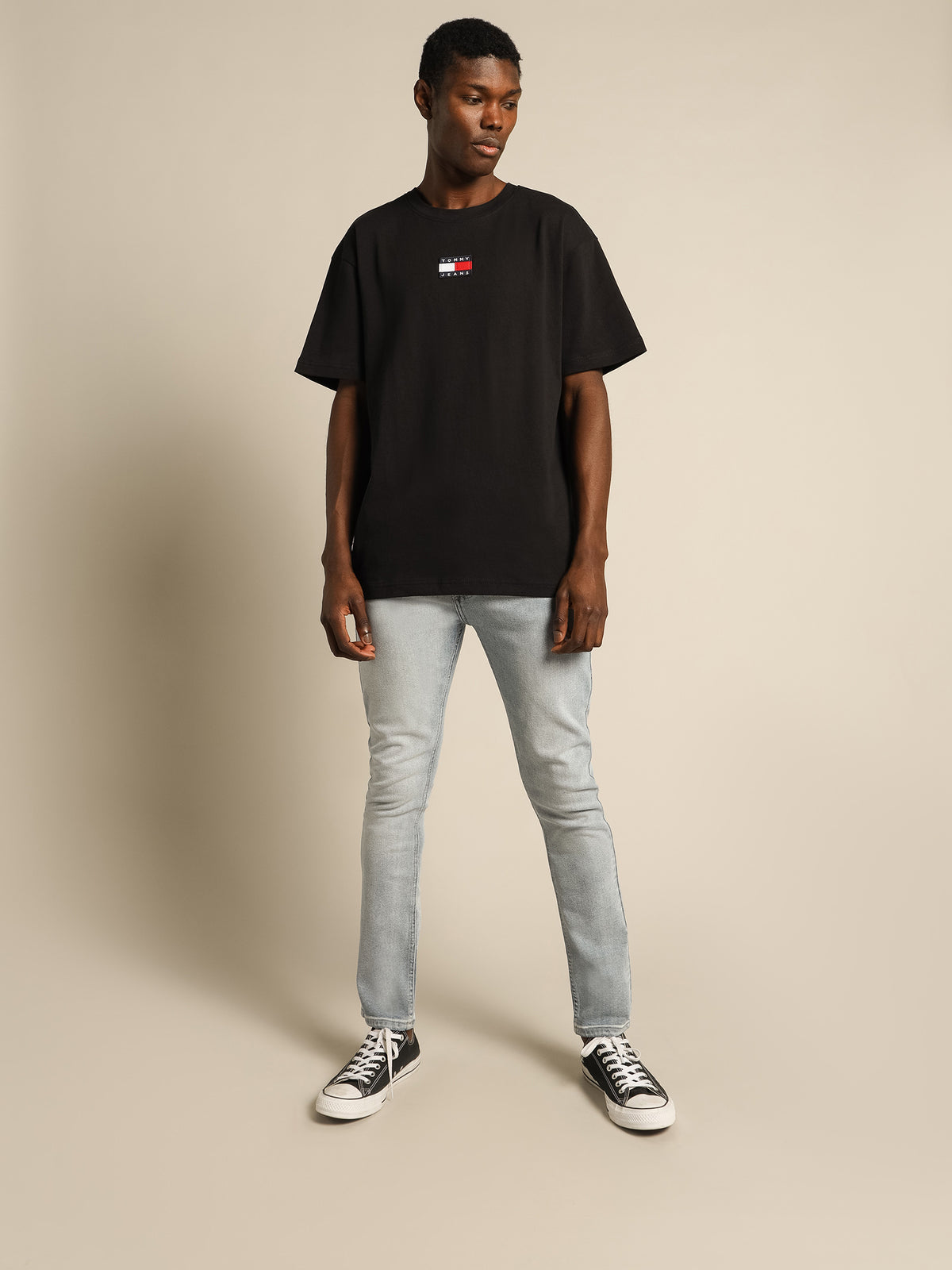 Tommy Badge T-Shirt in Black