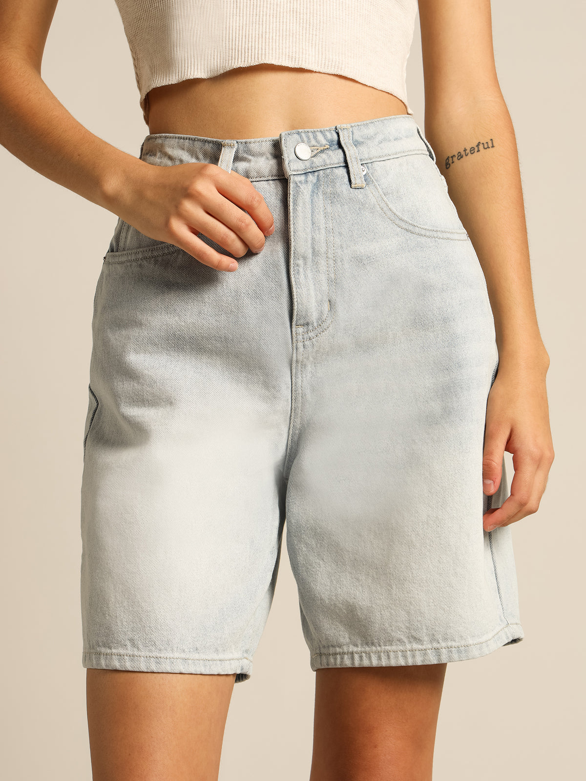 Venice Shorts in Clear Blue