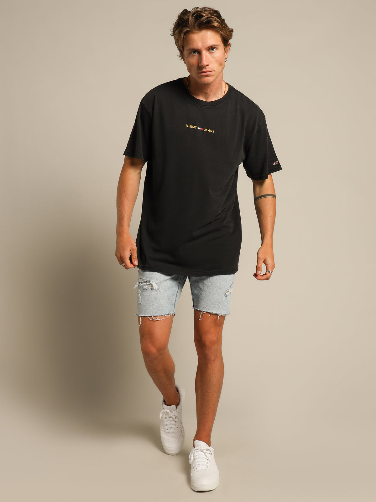 Tommy Hilfiger Linear Logo T-Shirt | Black