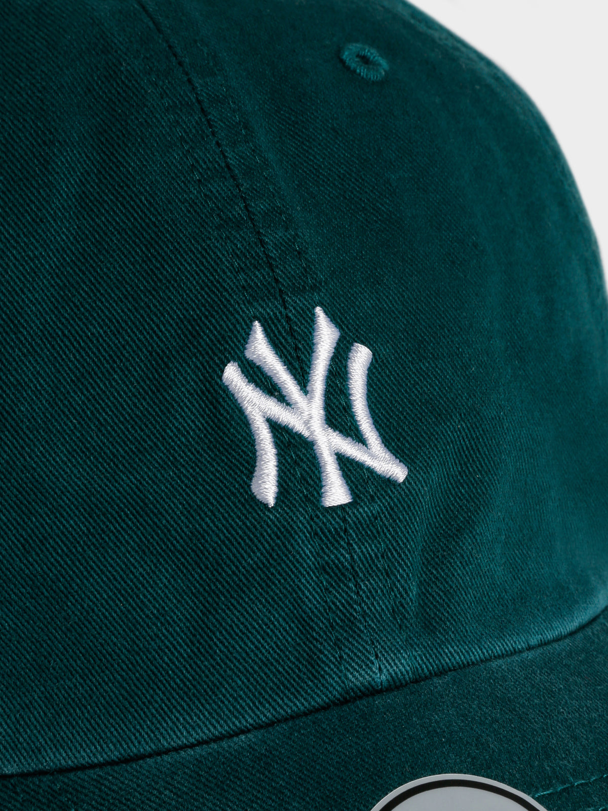 NY Yankees 47 Clean Up Cap in Pacific Green
