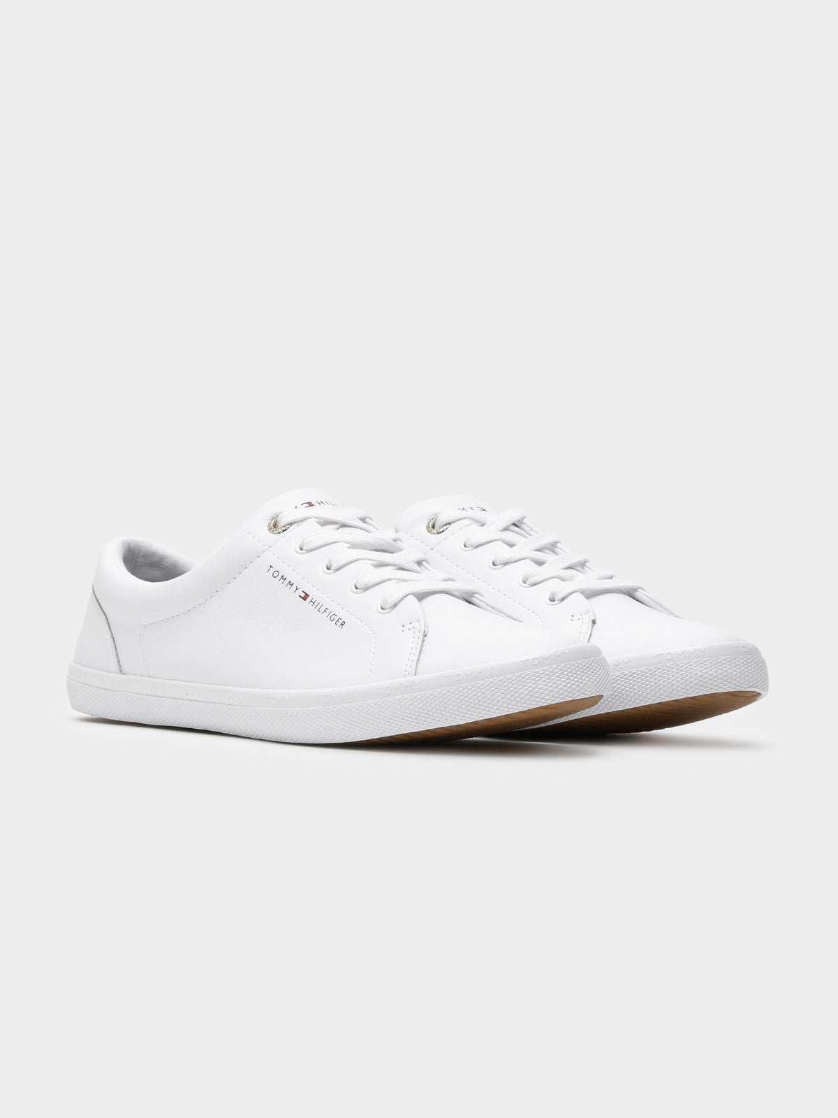 Tommy Hilfiger Women's Feminine Everyday Sneaker | White