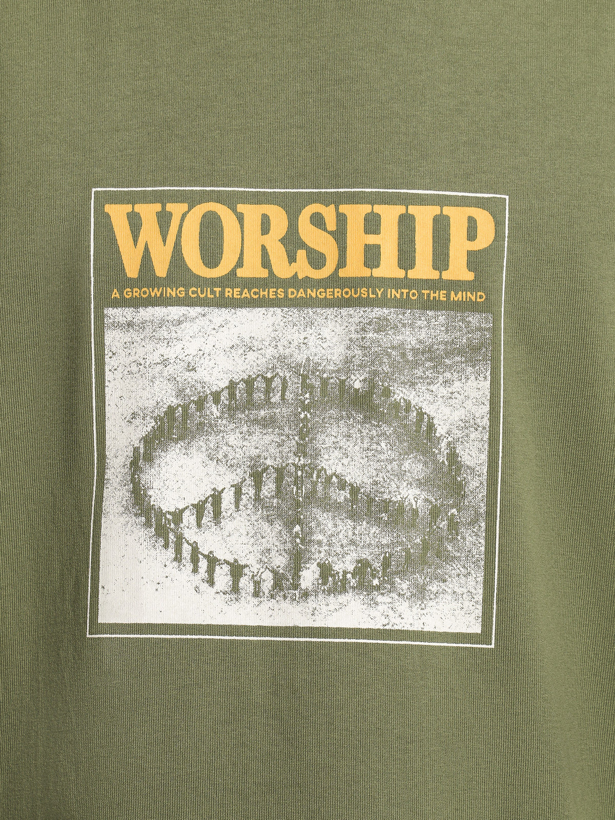 Ceremony T-Shirt in Forest Green