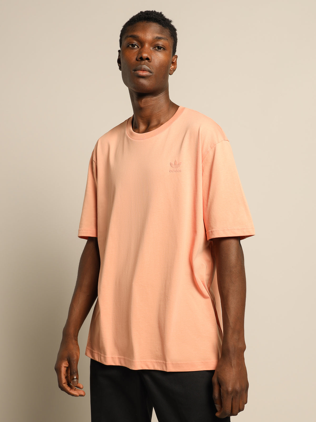Adicolor Classics Trefoil T-Shirt in Ambient Blush