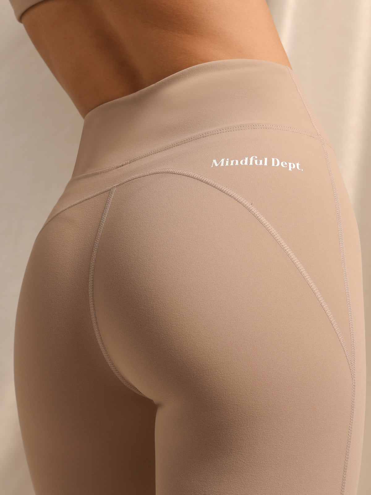 Positive Legging in Taupe