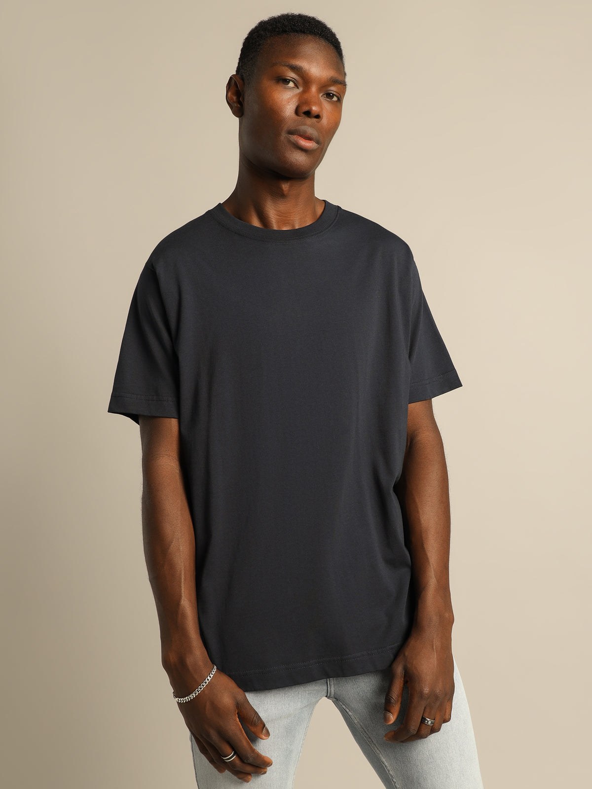 Classic T-Shirt in Navy