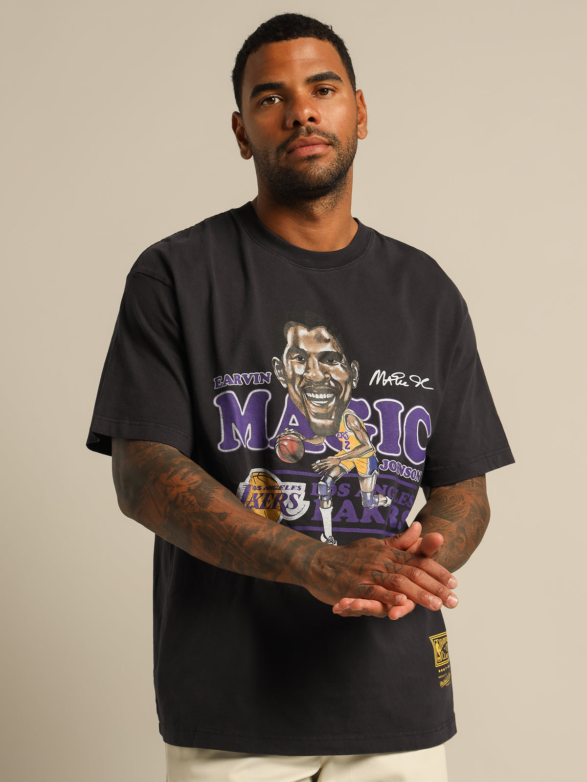 LA Lakers Magic Johnson T-Shirt in Black