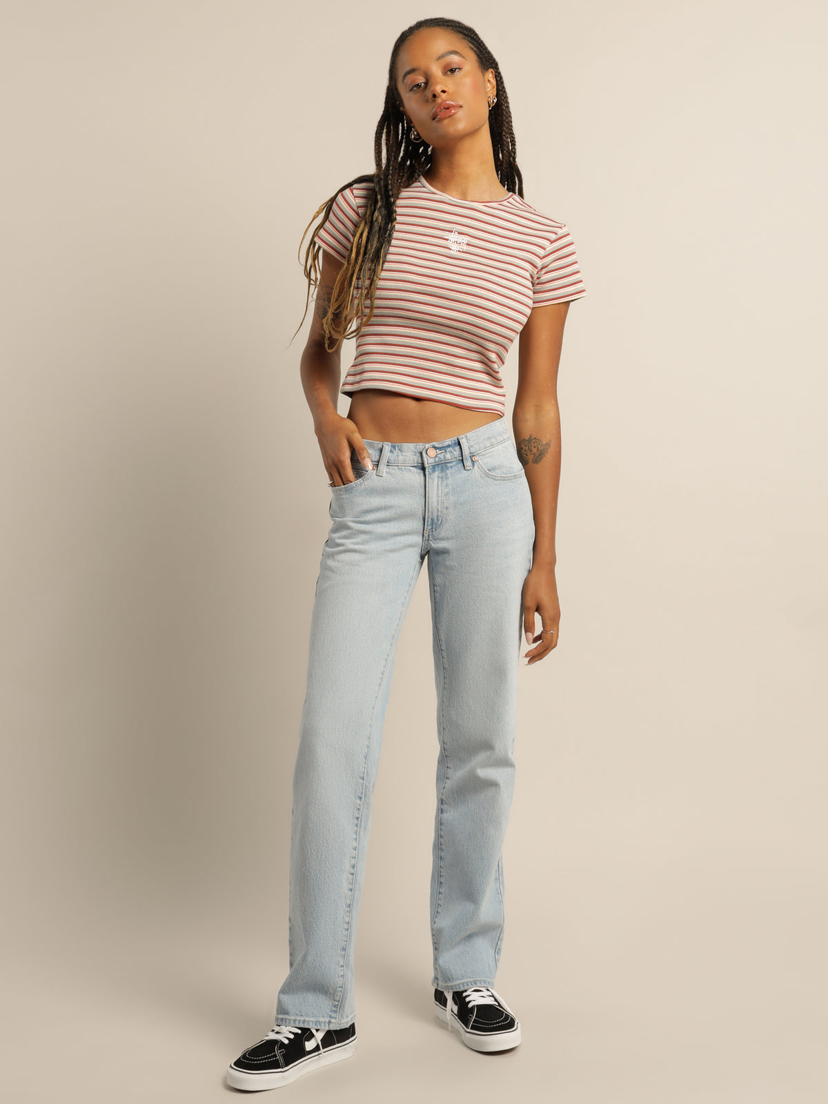 99 Low Straight Leg Jeans in Gina