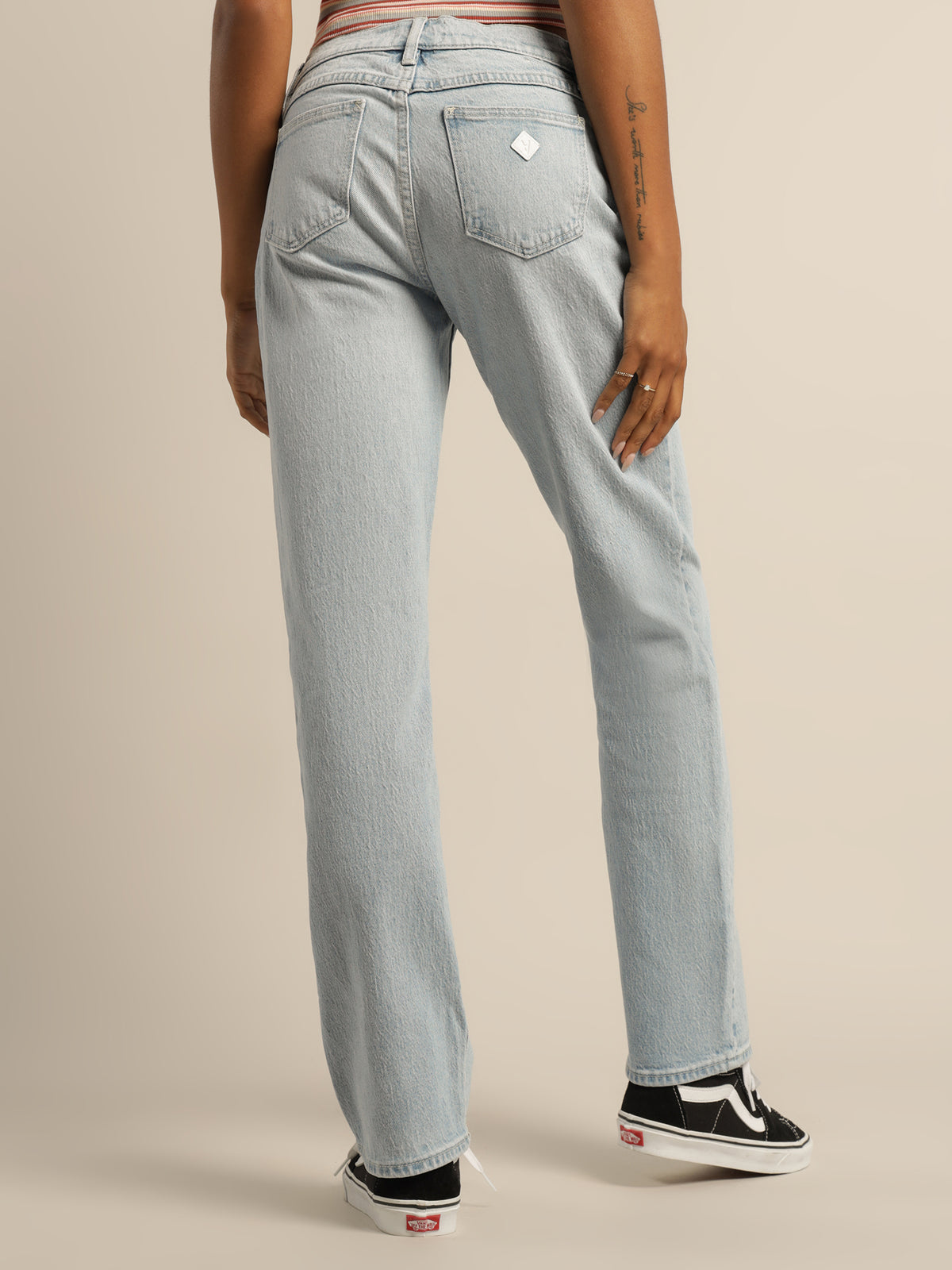 99 Low Straight Leg Jeans in Gina