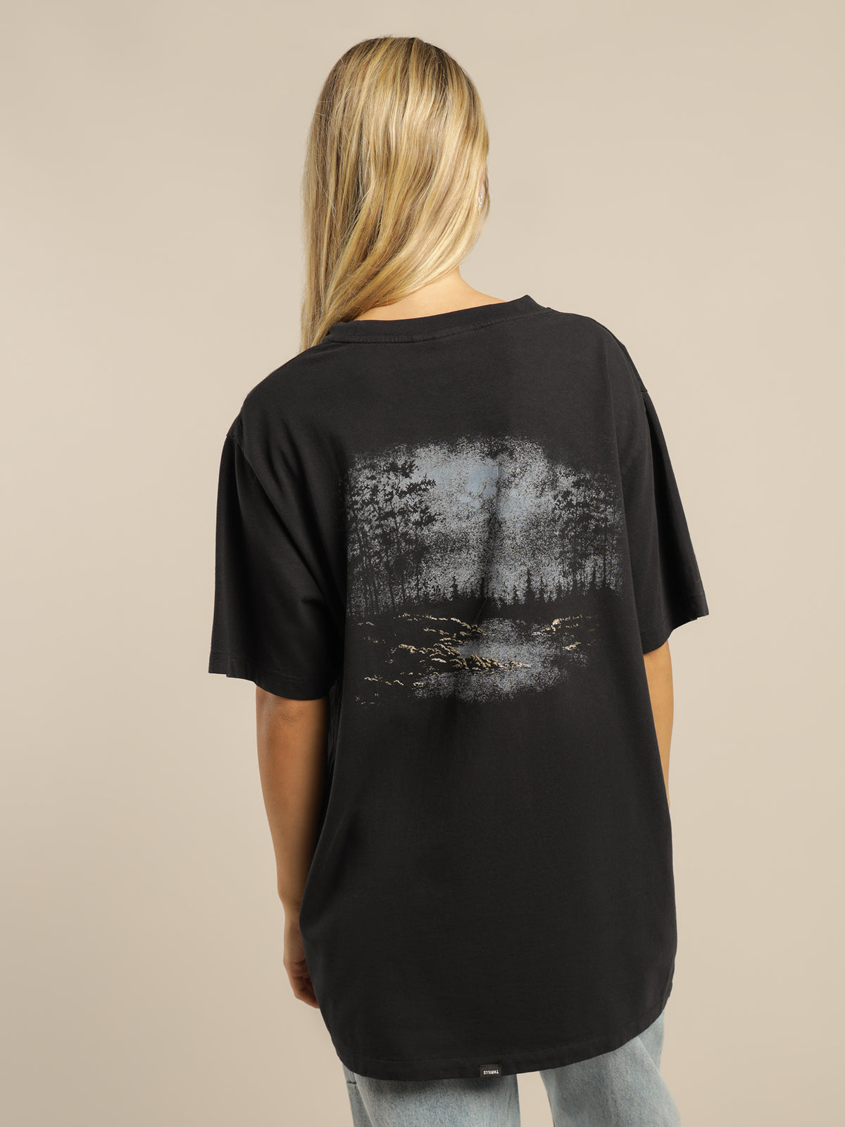 Twilight Merch Fit T-Shirt in Twilight Black