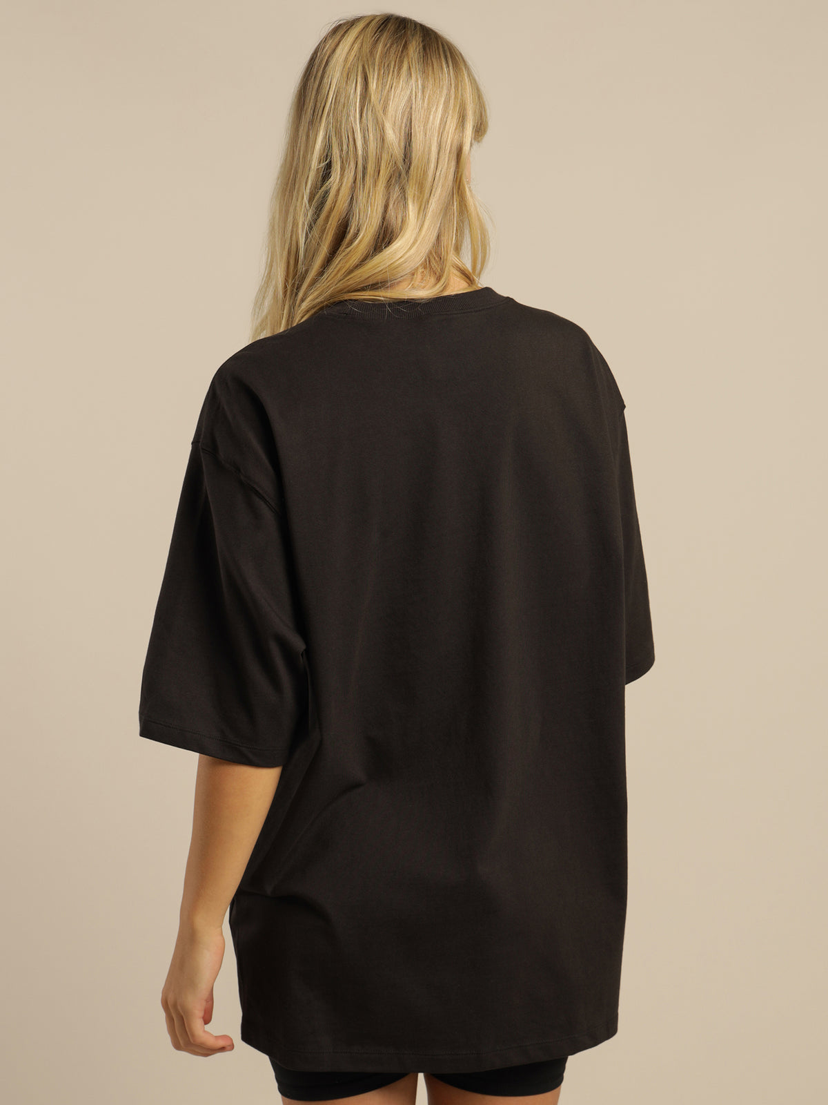 Loungewear Adicolour Essentials T-Shirt in Black