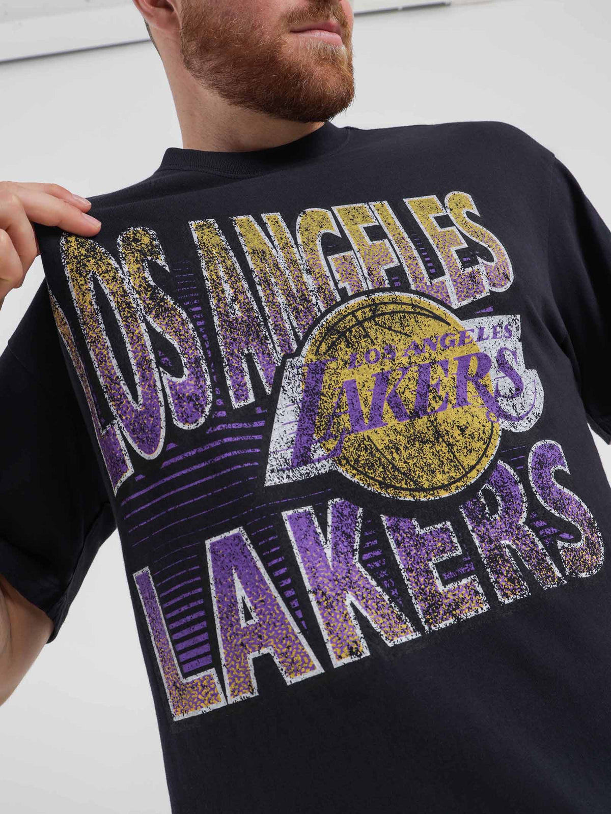 Incline Stack Lakers T-Shirt in Faded Black
