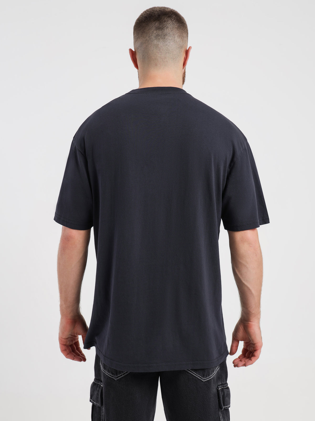 Incline Stack Lakers T-Shirt in Faded Black