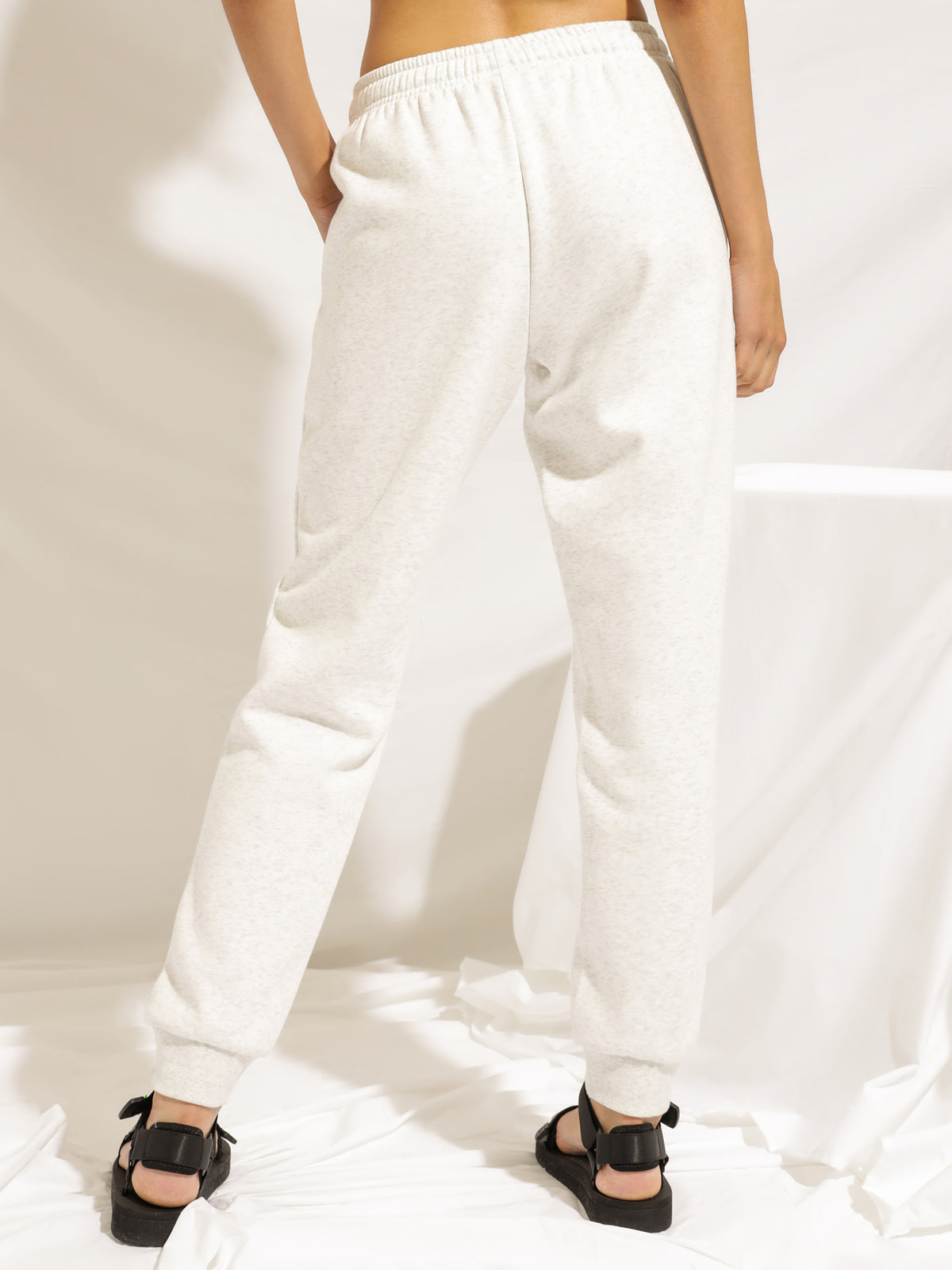 Carter Trackpant in Snow Marle