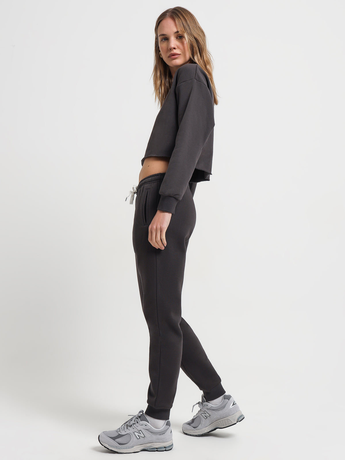 Carter Classic Trackpants in Coal