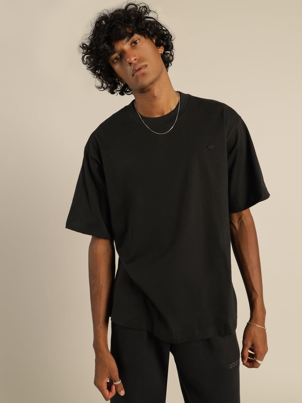 Adicolor Trefoil T-Shirt in Black