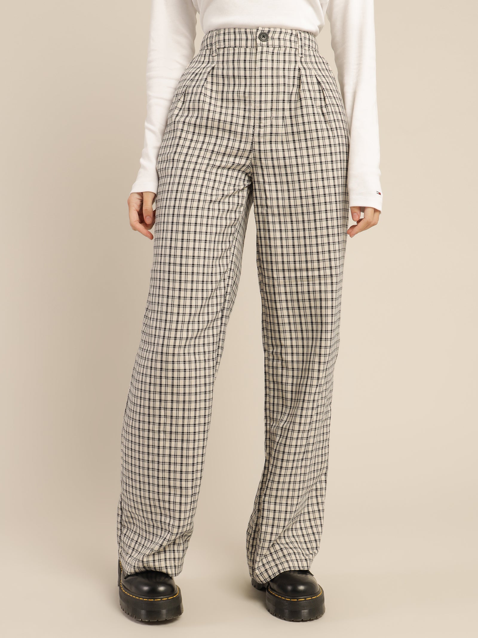 Relaxed Wide-Leg Pants