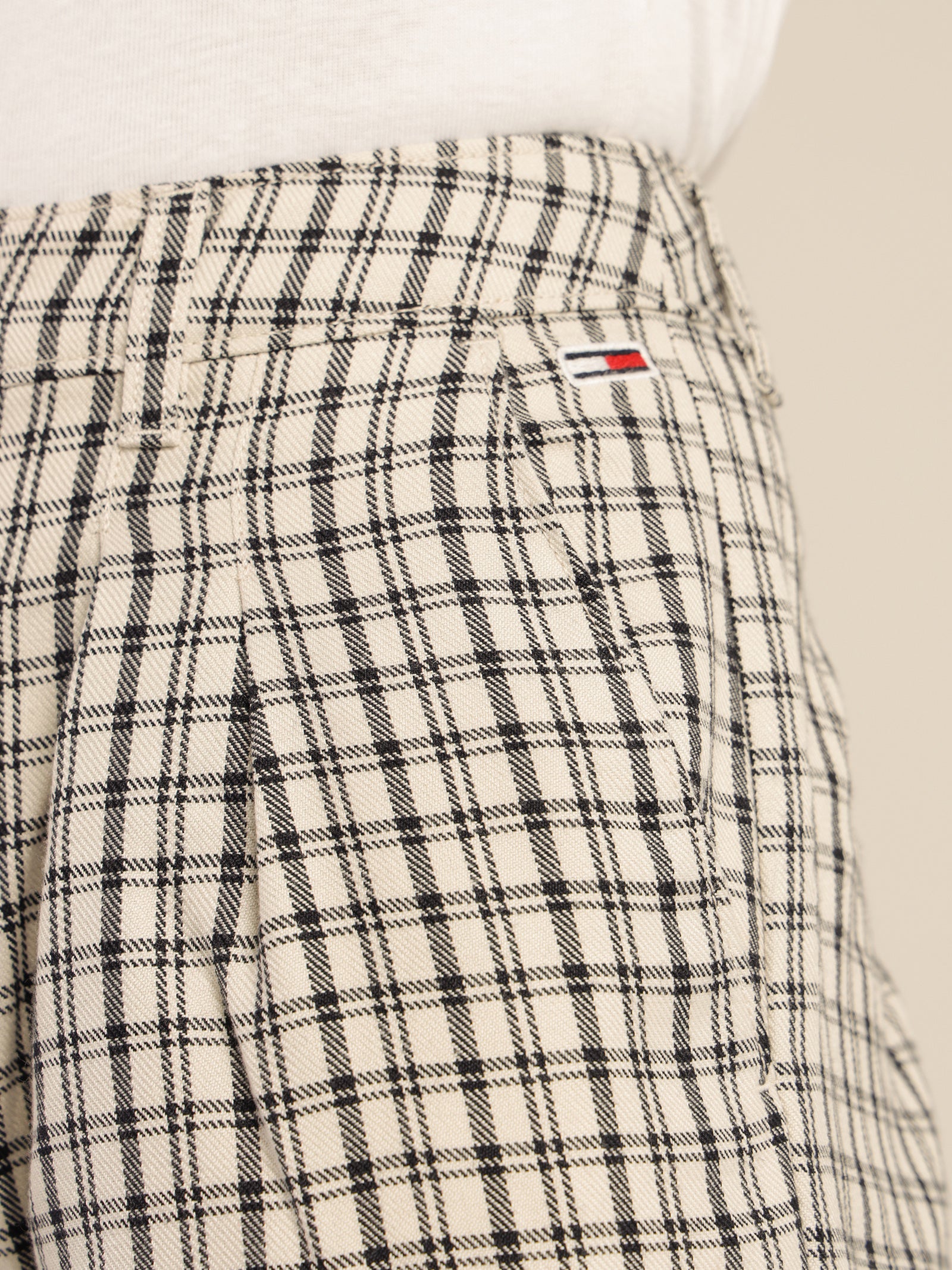 Relaxed Wide-Leg Pants