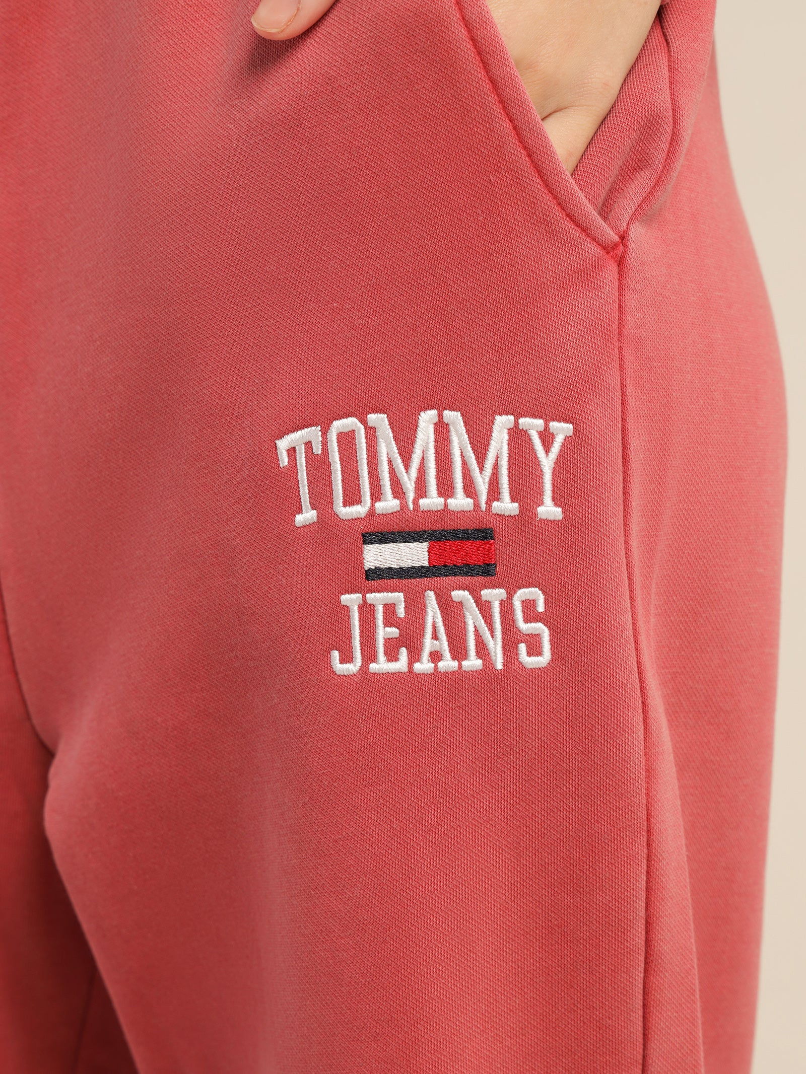 Relaxed Fit Logo Joggers