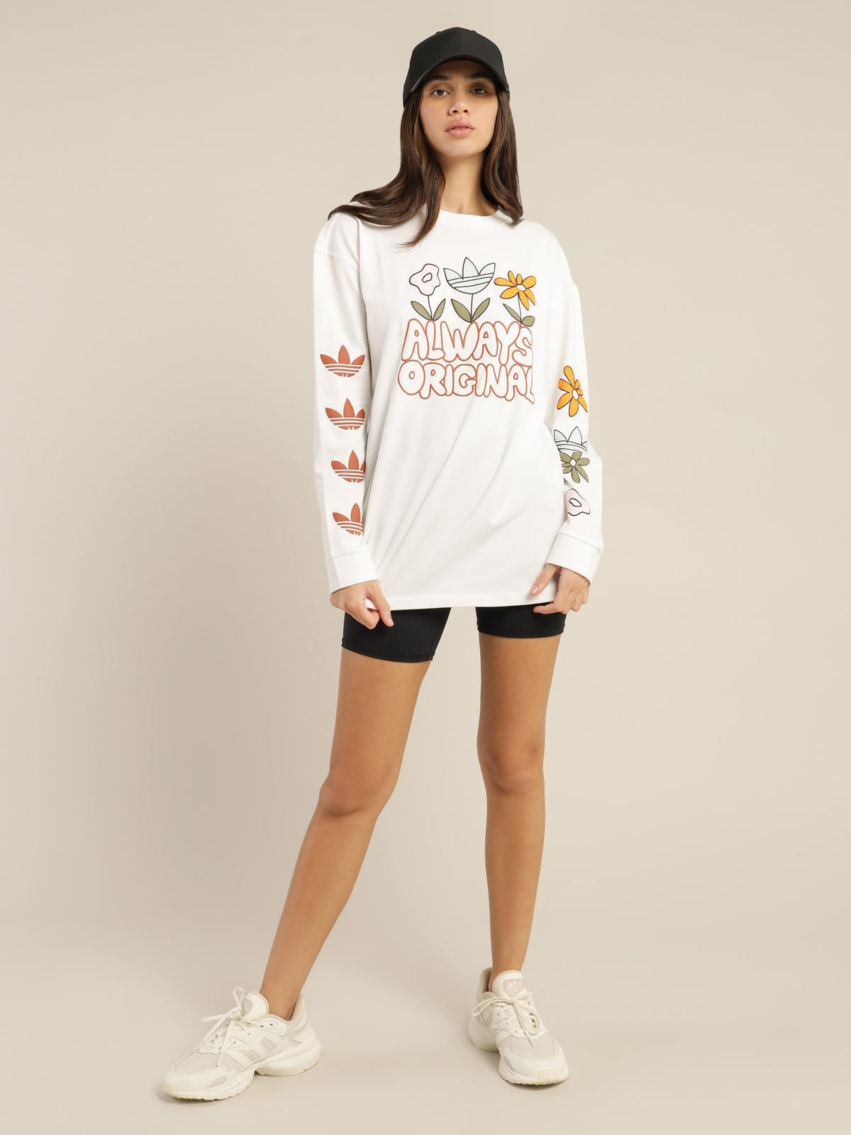 Graphic Long Sleeve T-Shirt in White