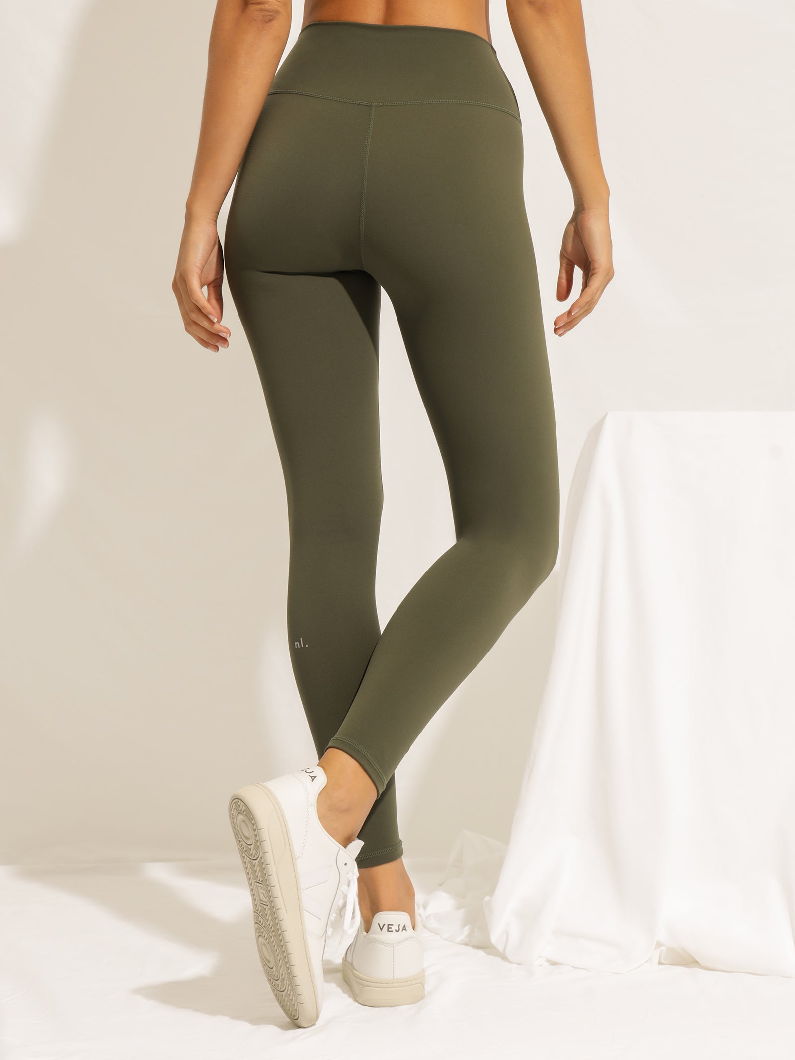 Nude Active Full-Length Leggings in Forest