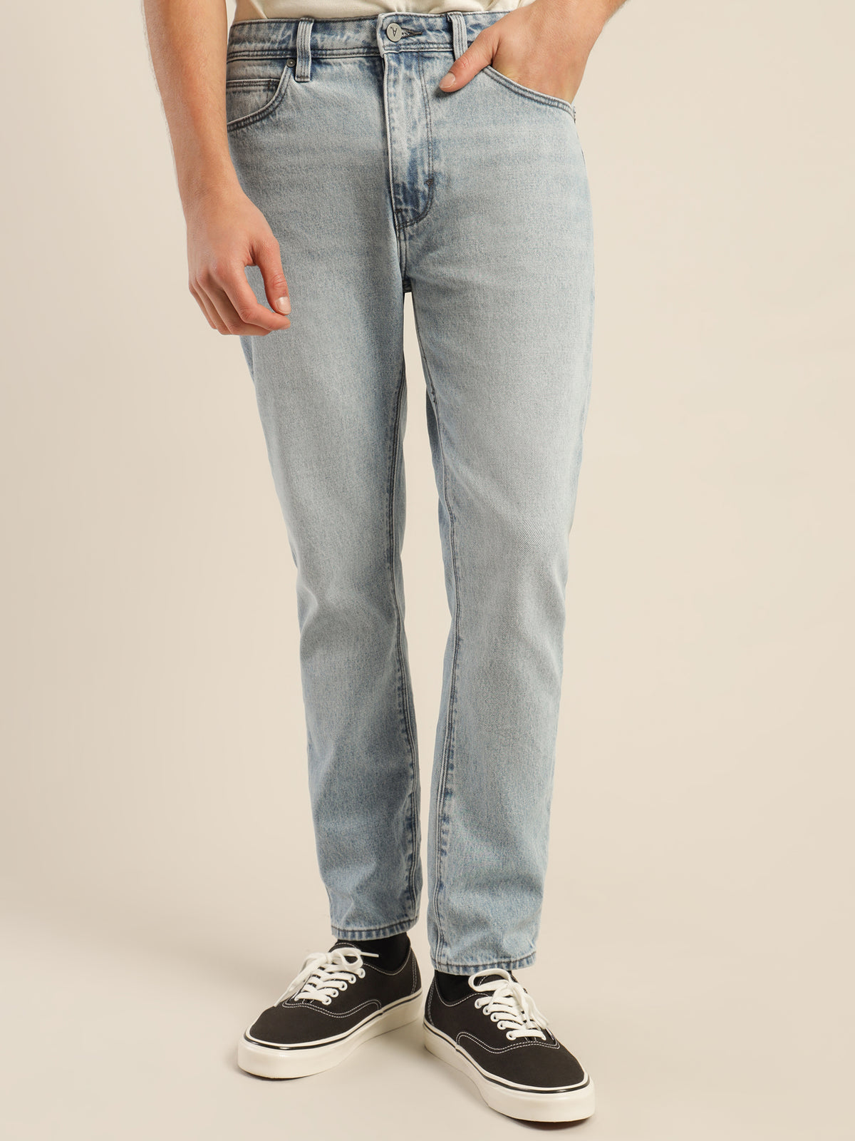 A Straight Lagoon Jeans in Blue