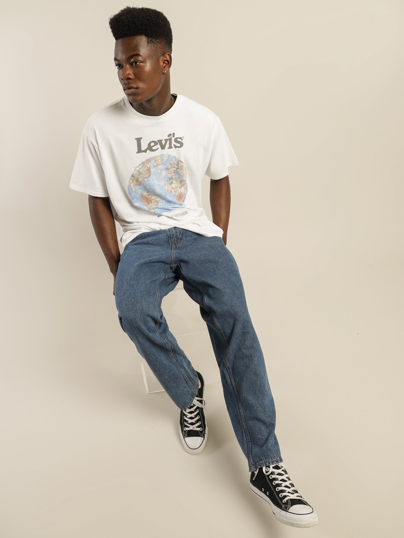 Stay Baggy Tapered Lite Jeans