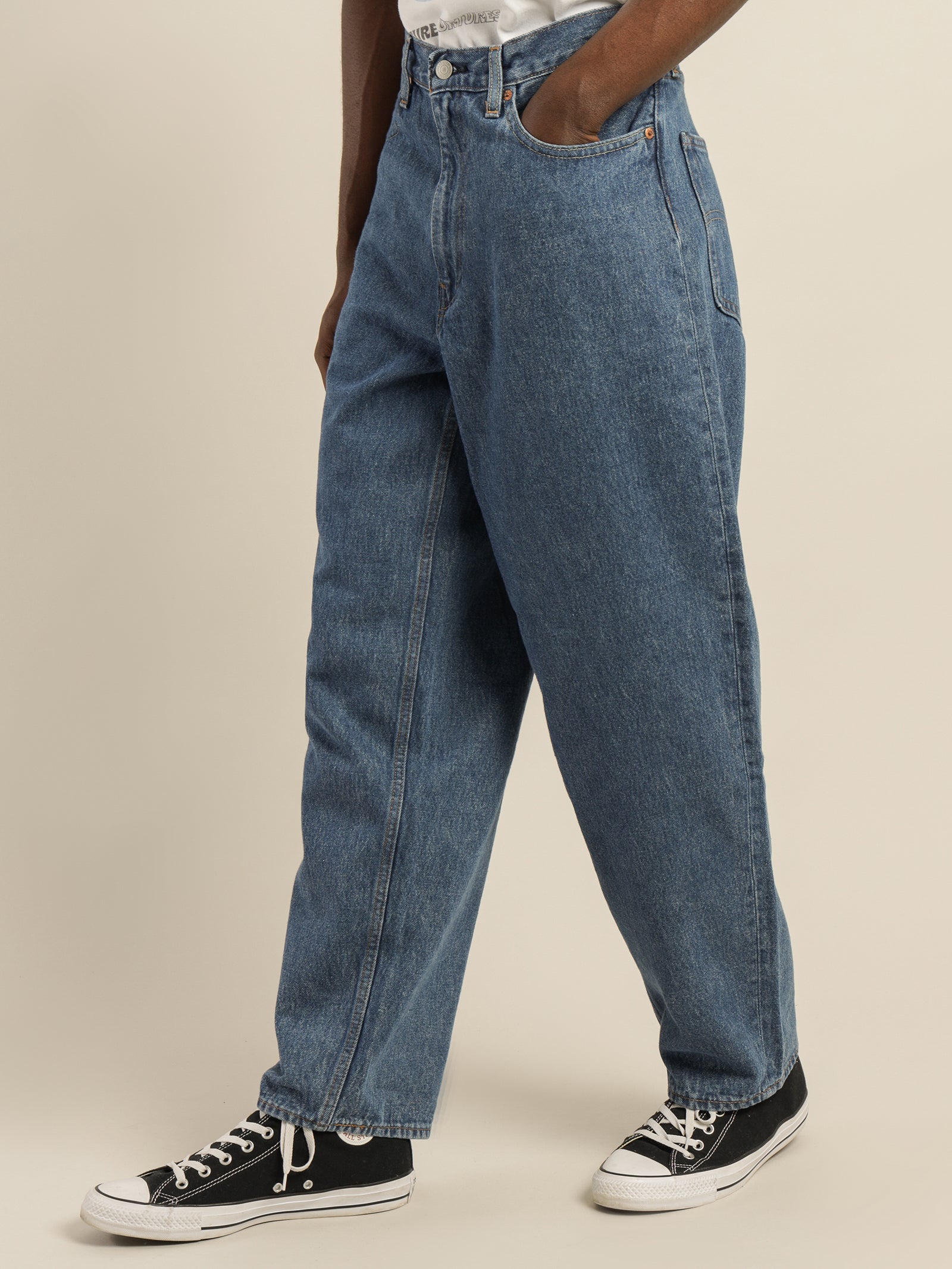 Stay Baggy Tapered Lite Jeans
