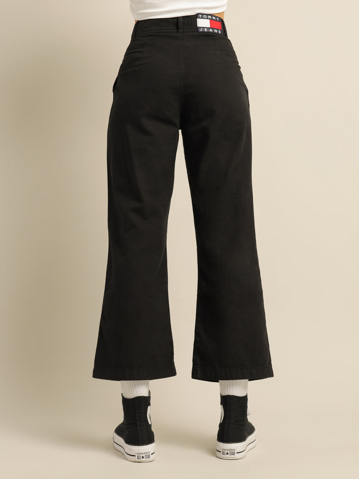 Essential Straight Leg Pants in Black
