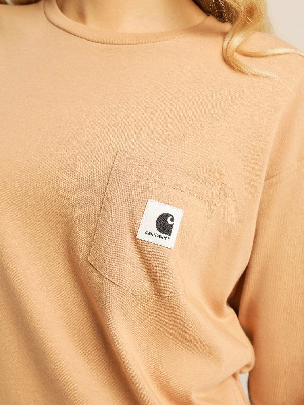 Long Sleeve Pocket T-Shirt in Sediment Tan